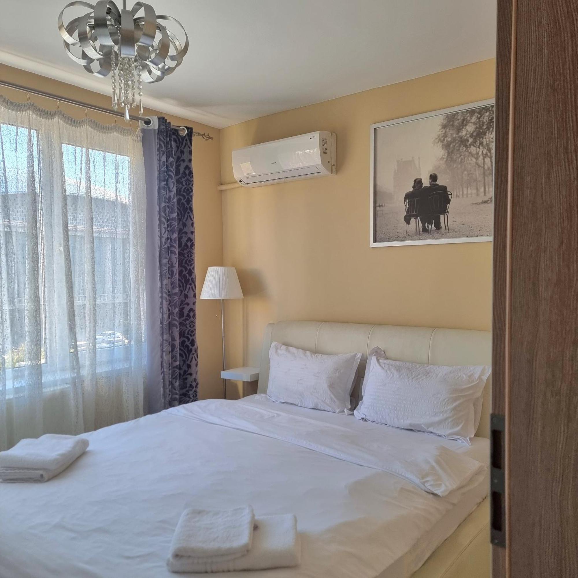 Top Location With Iconic View - Sala Palatului Βουκουρέστι Εξωτερικό φωτογραφία